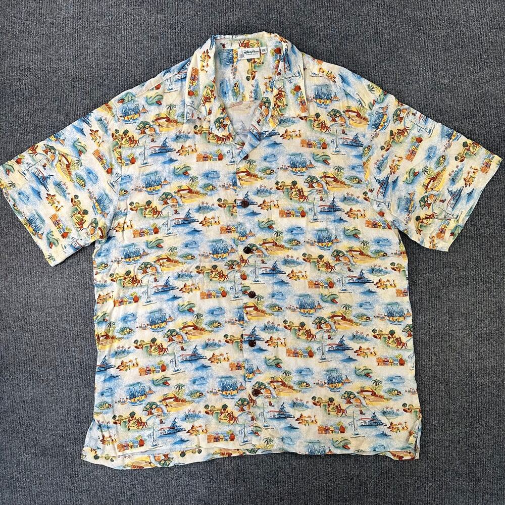 RARE Men's Disney Vacation Club Disneyland Vintage Collection Camp Shirt XL